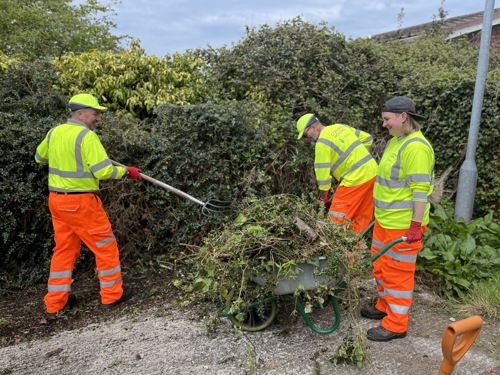 Estate rangers clearing up estates