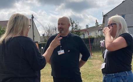 public chatting to CHL staff at Malabar community day