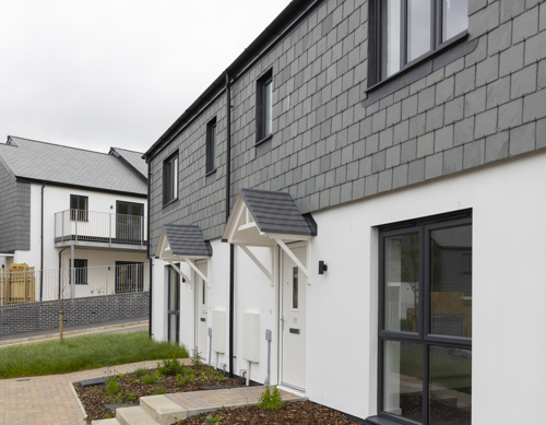 picture of new build property in Callington