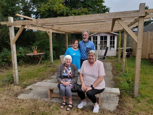 Photo of the Oaklands committee members in the garden